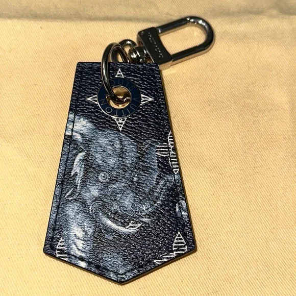 Louis Vuitton Kim jones Chapman key chain purse charm - Picture 2 of 8